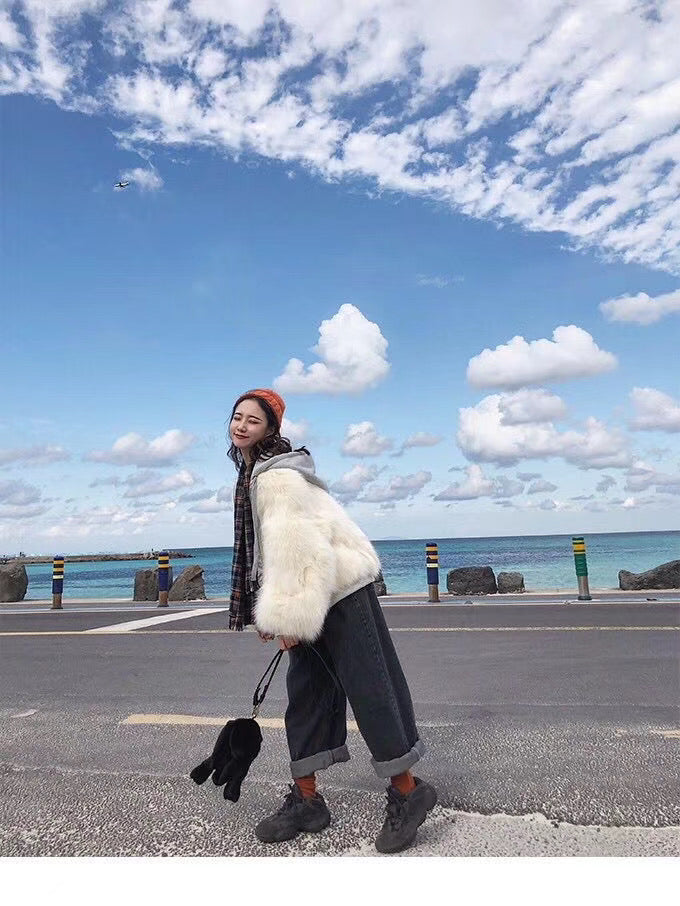 เสื้อแจ็คเก็ตกันหนาวแบบหนา  - Wool Thick Sweater Jacket
