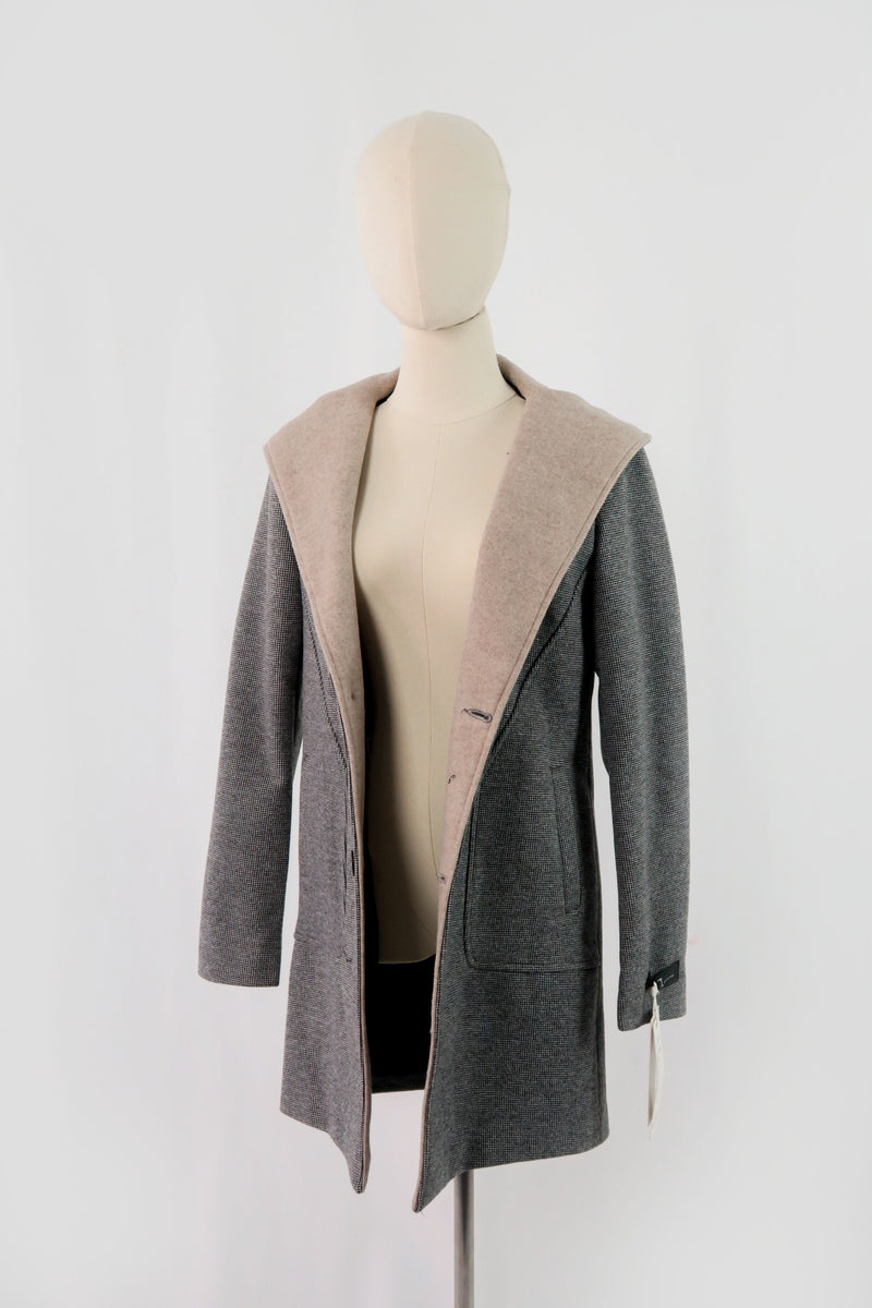 เสื้อโค้ทผ้าวูลกันหนาว  - Long-Sleeved Wooleb Coat