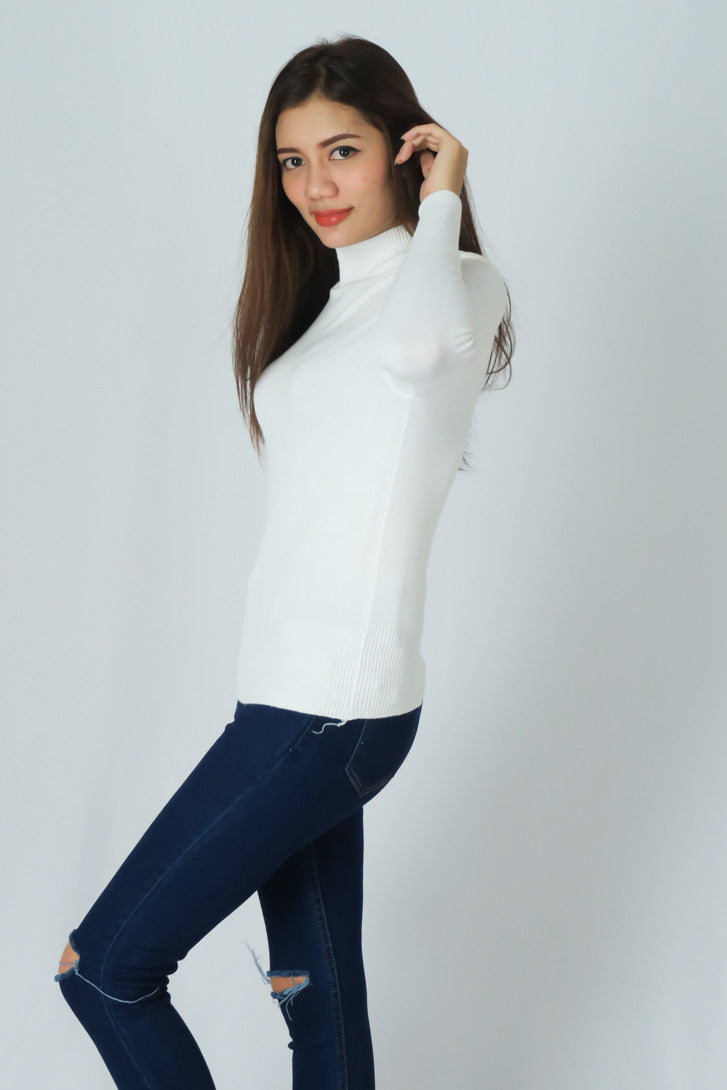 เสื้อไหมพรมคอสูงแขนยาวแบบบาง - Mock Neck Knit Sweater