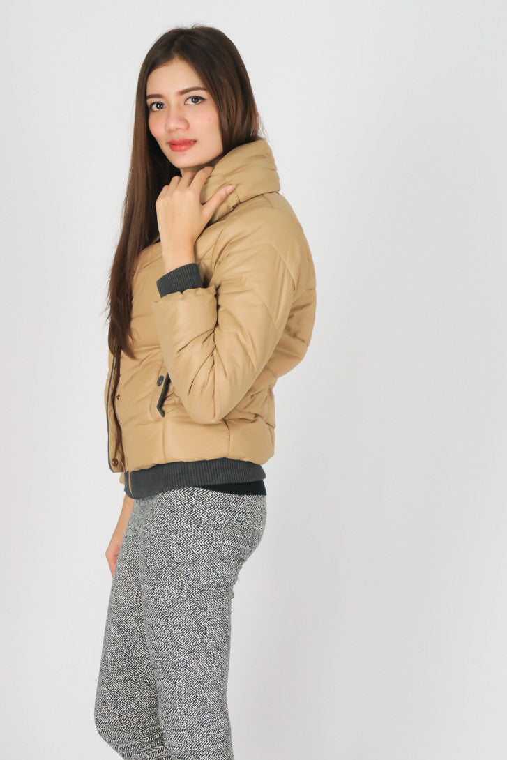 เสื้อแจ็คเก็ตดาวน์กันหนาว - Slim Fit Hooded Down Jacket