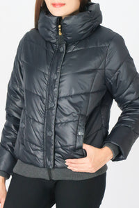 เสื้อแจ็คเก็ตดาวน์กันหนาว - Slim Fit Hooded Down Jacket