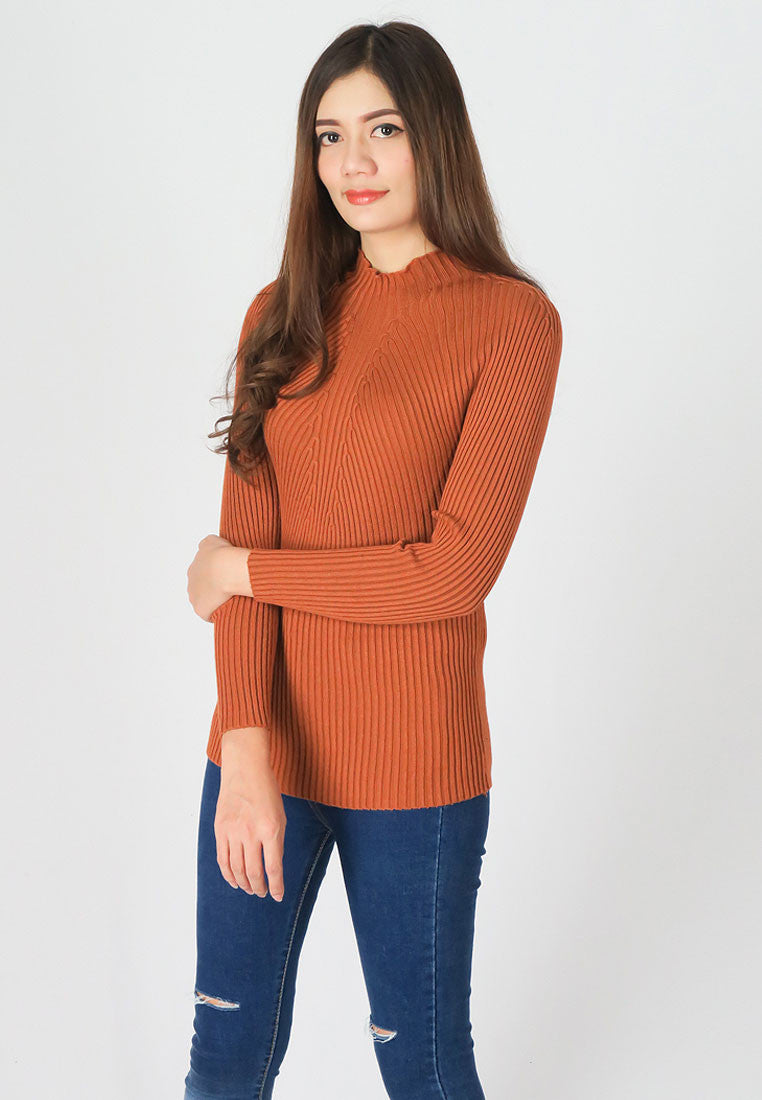 เสื้อแขนยาวไหมพรมคอสูง - Mock Neck Ribbed Sweater