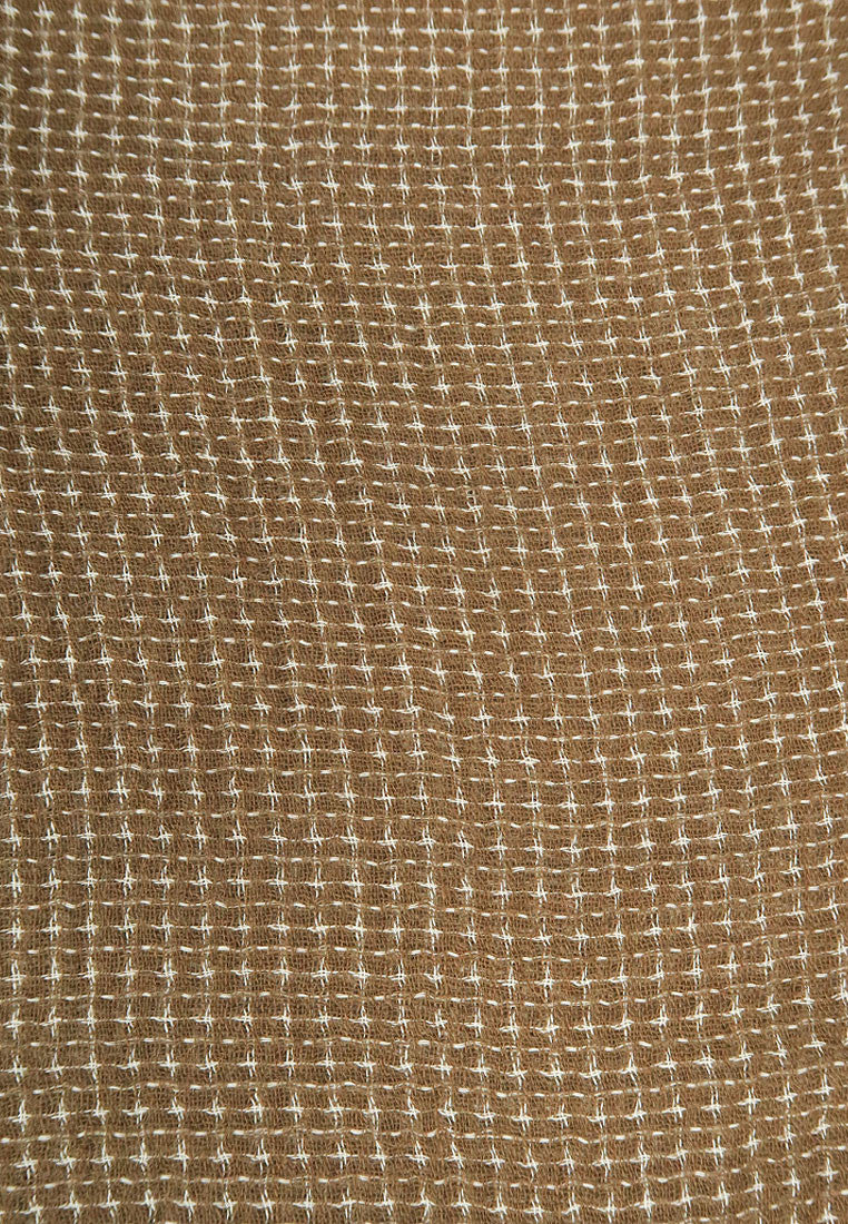 ผ้าพันคอแต่งพู่ - Tassel Leafy Scarf