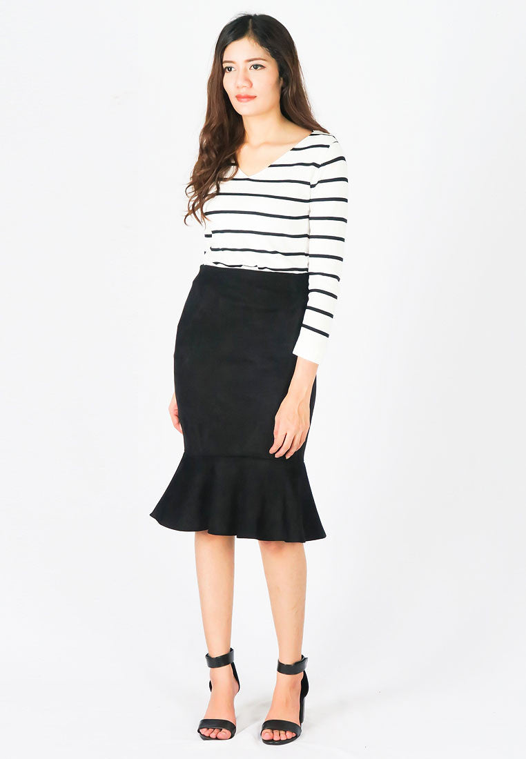 กระโปรงเอวสูงชายระบาย  - Slim Elastic High Waist Flounce Skirt