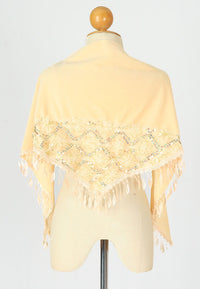 ผ้าพันคอแต่งพู่ลูกไม้ - Tassel Leafy Lace Scarf