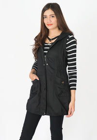 เสื้อแจ็คเก็ตแขนกุด - Hooded Anorak Vest
