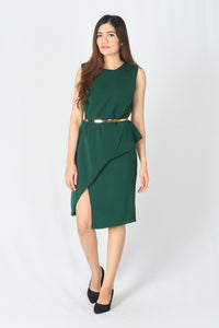 เดรสคอกลมเเขนในตัว - Sleeveless Chiffon Midi Dress