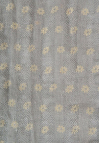 ผ้าพันคอแต่งพู่ลูกไม้ - Tassel Leafy Lace Scarf