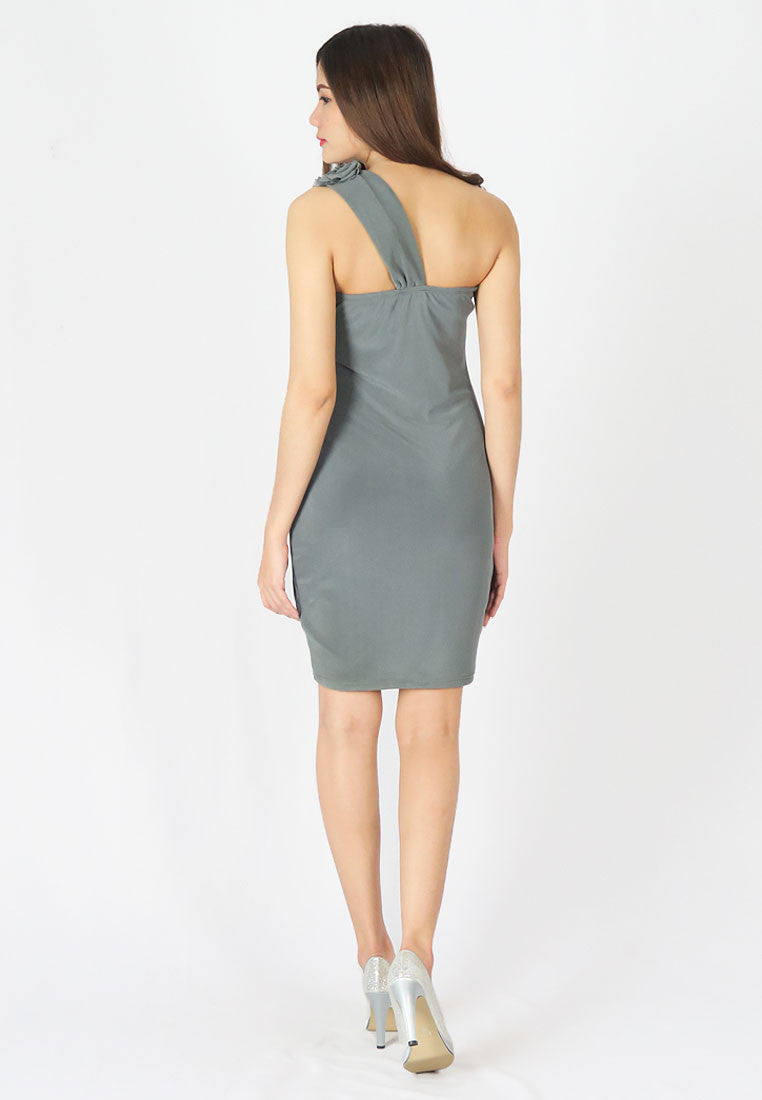 เดรสออกงานบ่าเดี่ยว - One Shoulder Evening Dress