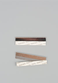 ใบมีดกันคิ้ว สเตนเลสสตีล 2 ชิ้น - 2 Pcs feather Cut Stainless Blade Hair Styling Razor (Japan)
