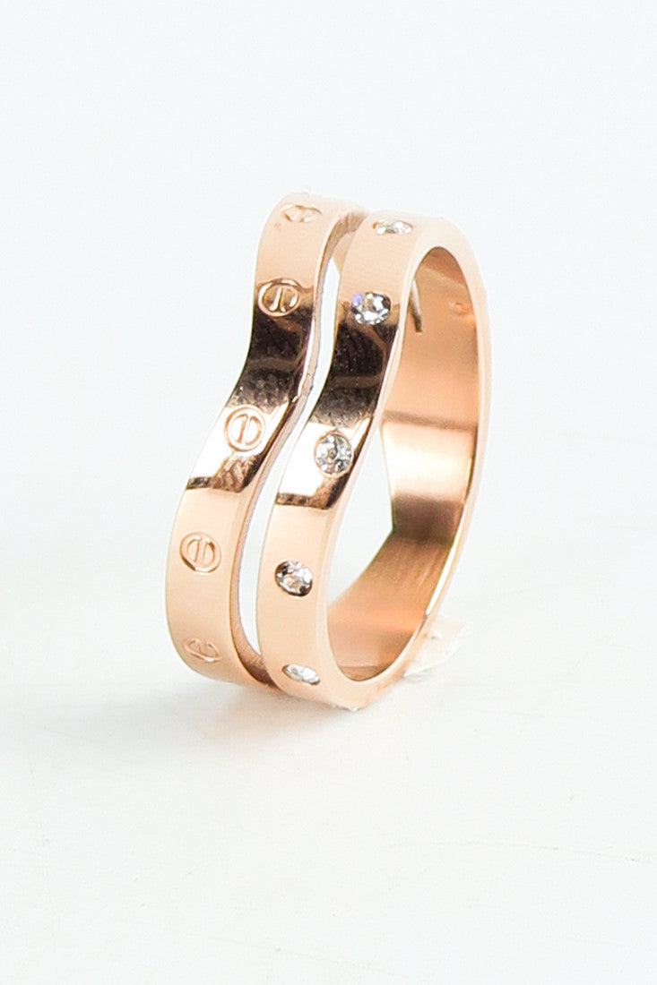 Gold Tone Lock Ring, 