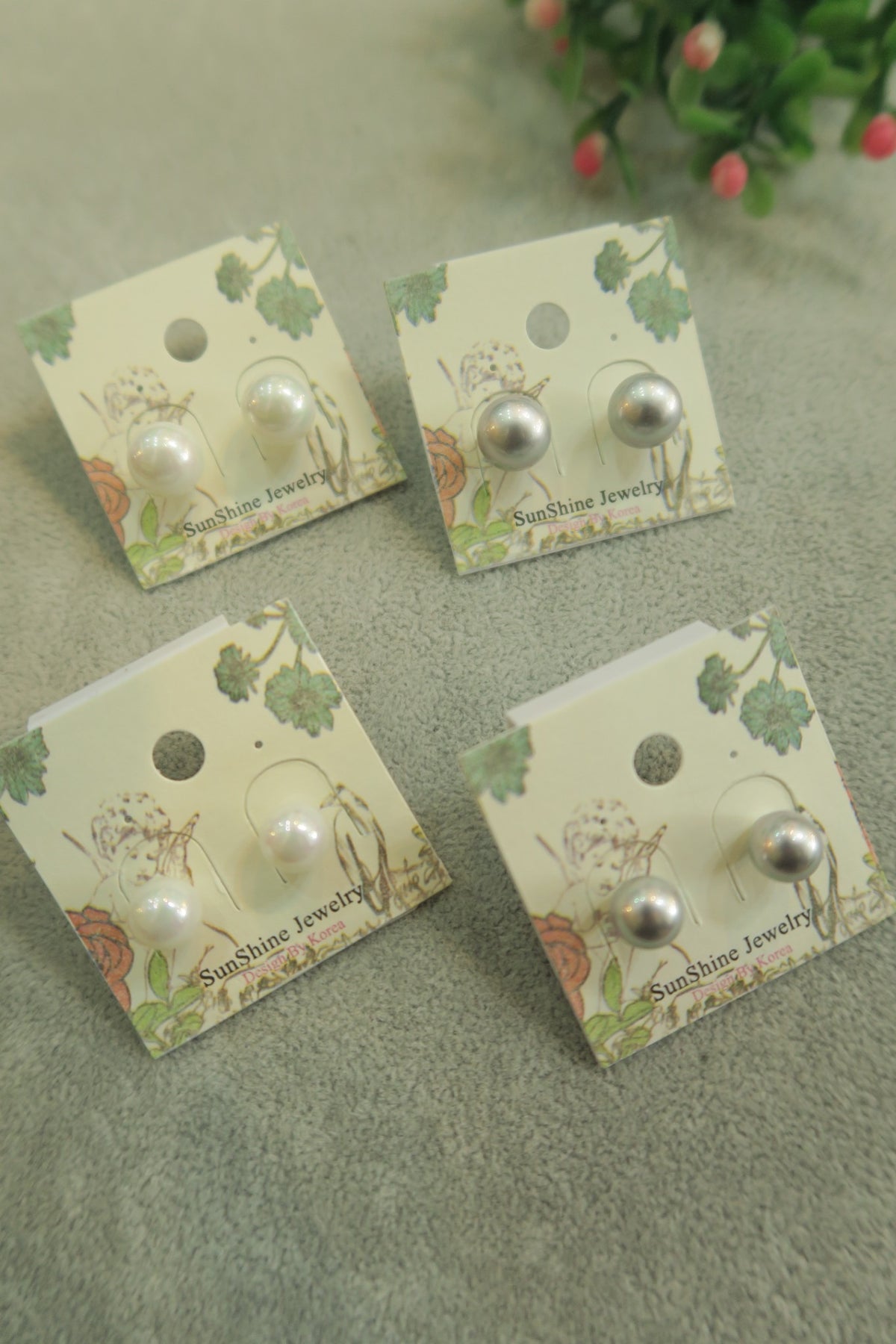 Round Stud White  Earrings