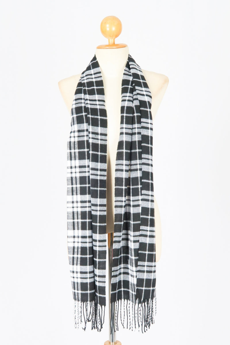 ผ้าพันคอลายตาราง - Classic Plaid Wool Scarf