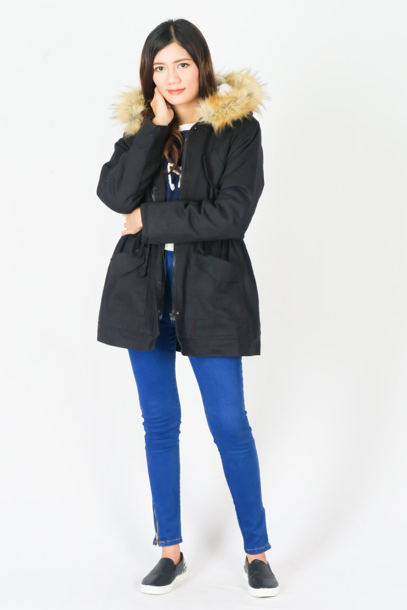 เสื้อโค้ทปาร์เกอะแต่งขนทรงเบสิค - London Faux Fur Lined Parkas Hooded Coats