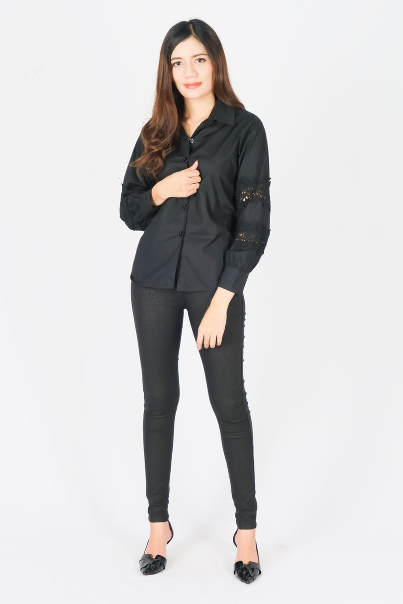 เสื้อเชิ้ตแต่งลูกไม้ - Lace Puff Sleeves Cotton Shirt