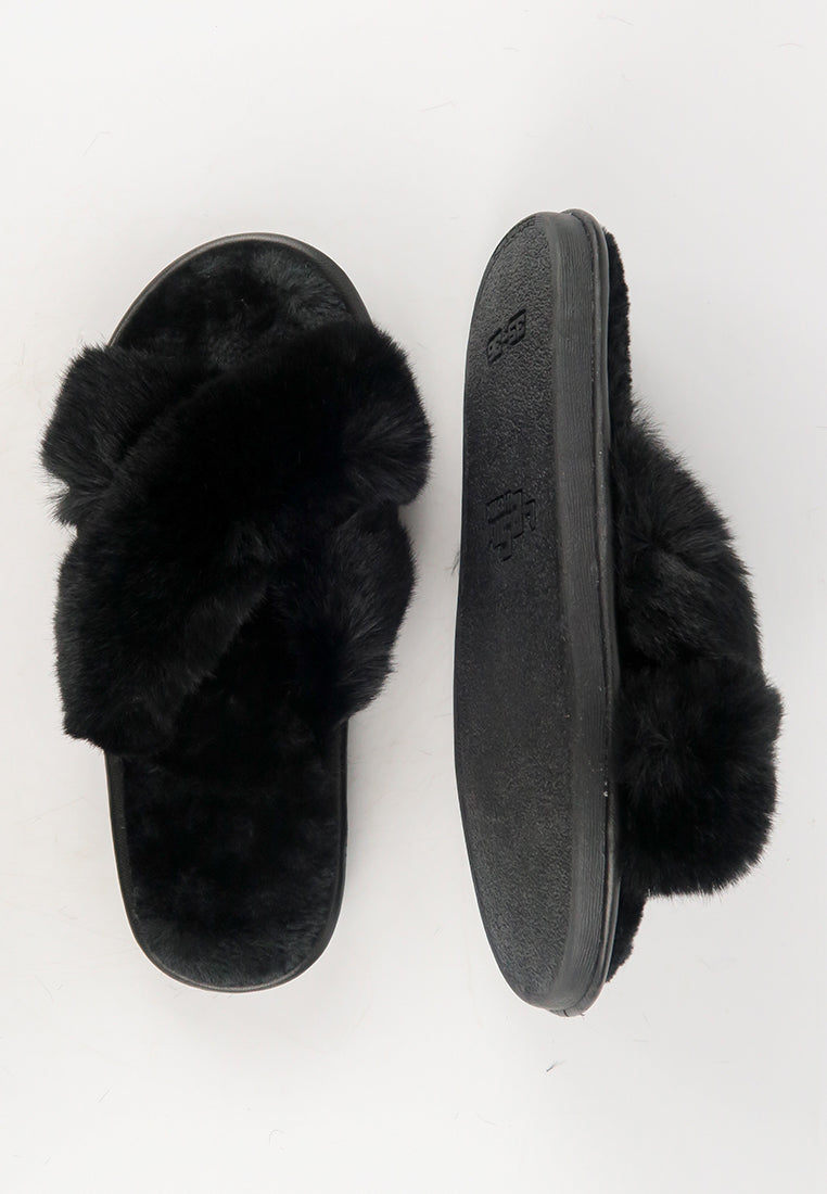 รองเท้าแตะขนเฟอร์ - Cross Straps Plush Faux Fur Rubber Sole House Slipper