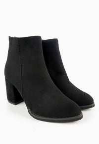 รองเท้าบูทแฟชั่นส้นสูงแต่งพู่ - Pointed Toe Mid Heel Ankle Booไปๅts