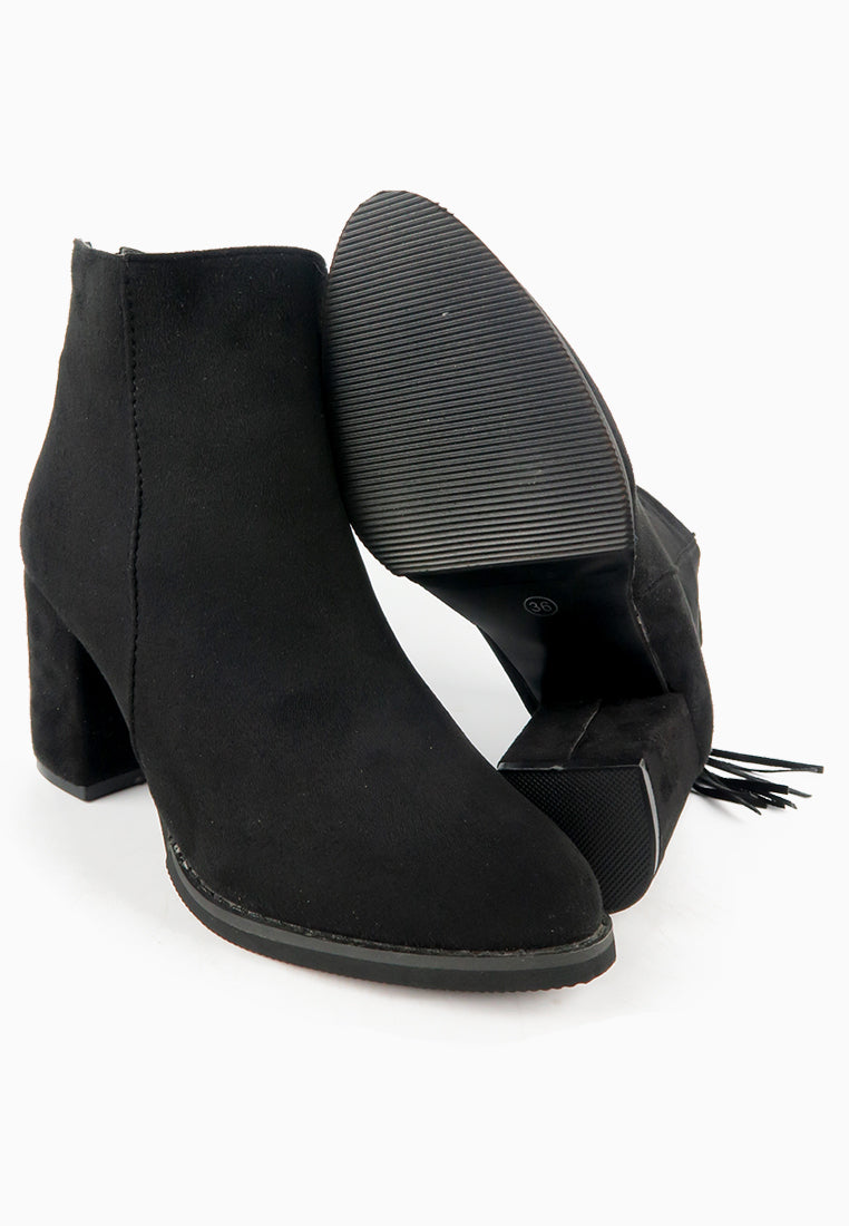 รองเท้าบูทแฟชั่นส้นสูงแต่งพู่ - Pointed Toe Mid Heel Ankle Booไปๅts