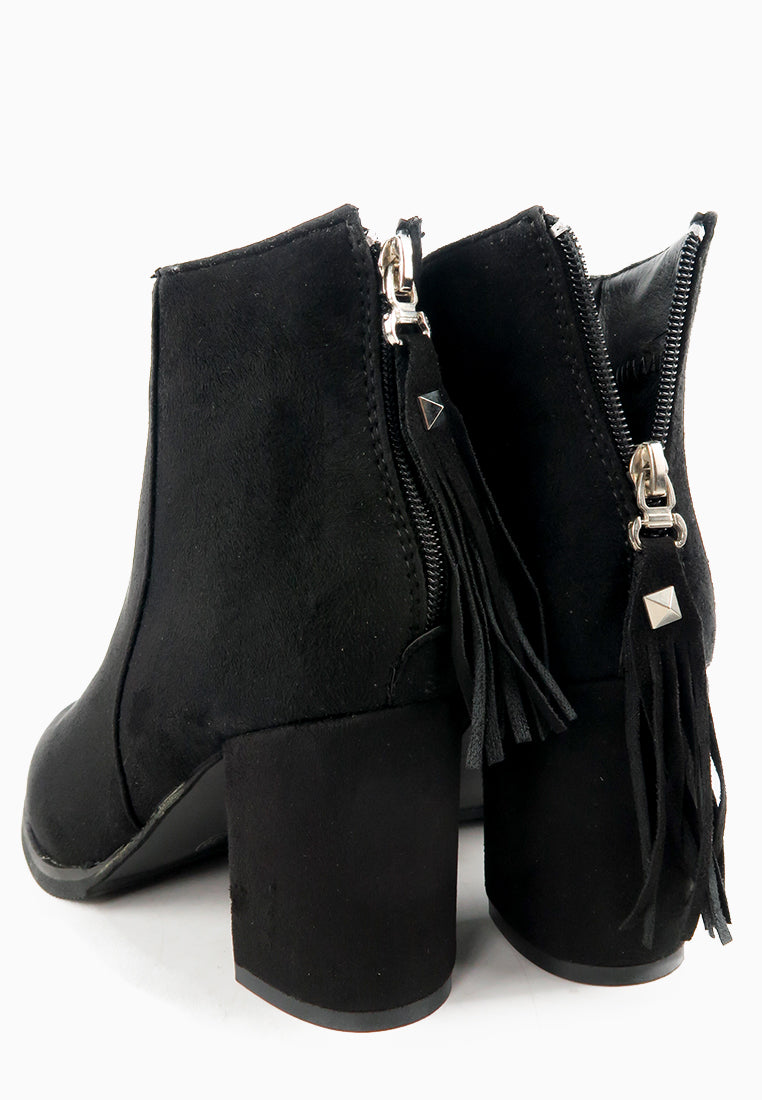 รองเท้าบูทแฟชั่นส้นสูงแต่งพู่ - Pointed Toe Mid Heel Ankle Booไปๅts