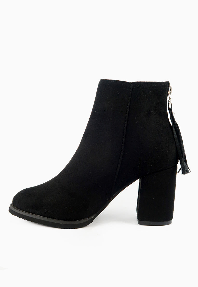 รองเท้าบูทแฟชั่นส้นสูงแต่งพู่ - Pointed Toe Mid Heel Ankle Booไปๅts