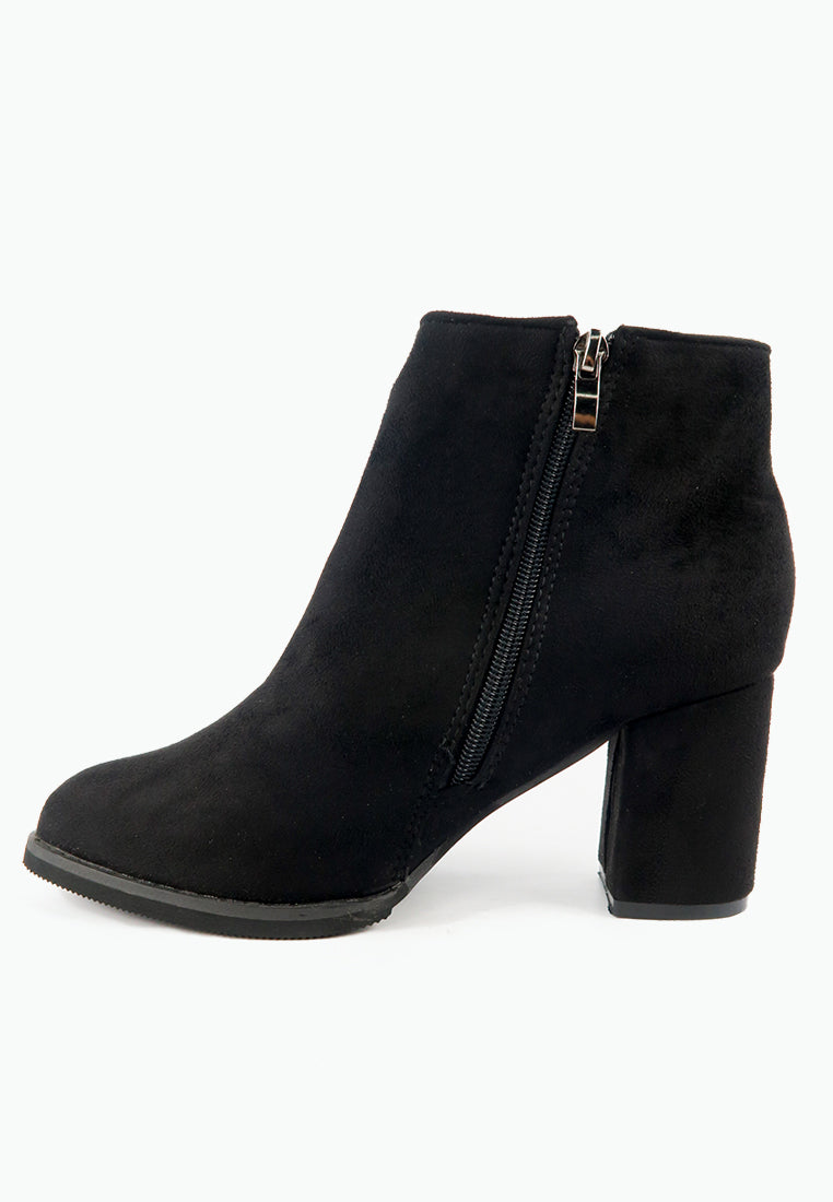 รองเท้าบูทแฟชั่นส้นสูง No. S-388- Pointed Toe Mid Heel Ankle Boots