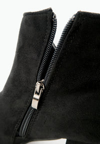 รองเท้าบูทแฟชั่นส้นสูง No. S-388- Pointed Toe Mid Heel Ankle Boots