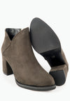 รองเท้าบูทแฟชั่นส้นสูง No. S-388- Pointed Toe Mid Heel Ankle Boots