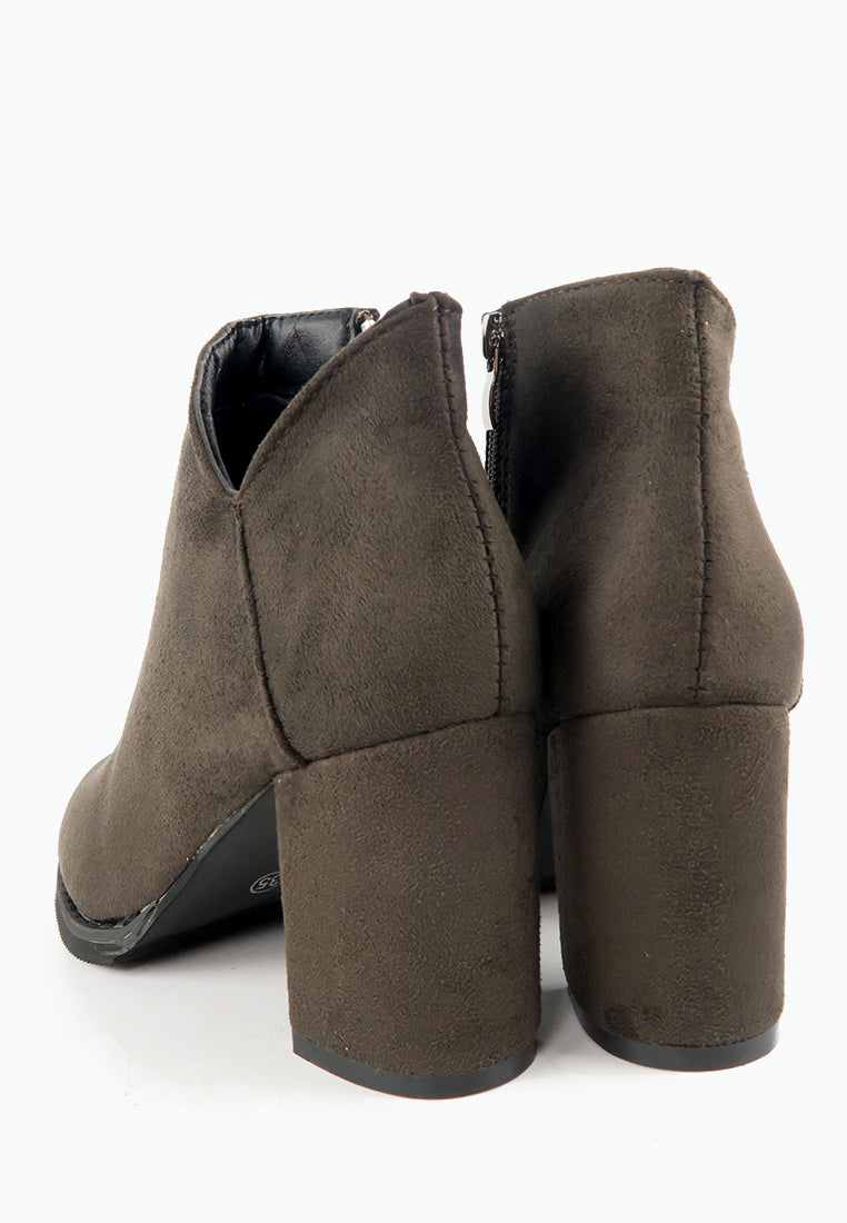 รองเท้าบูทแฟชั่นส้นสูง No. S-388- Pointed Toe Mid Heel Ankle Boots