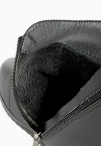 รองเท้าบูทหนังกันหนาว เสริมส้นภายใน (ไซส์พิเศษ) - Wedge Leather Ankle Boots
