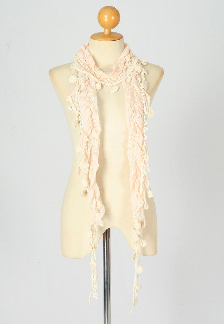 ผ้าพันคอแต่งพู่ลูกไม้ - Tassel Leafy Lace Scarf