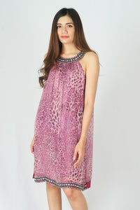 เดรสสั้นประดับเพชร - Sleeveless Midi Chiffon Dress