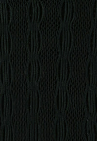 ผ้าพันคอทรงอินฟินิตี้ - Warm Knit Infinity Scarf With Tassels