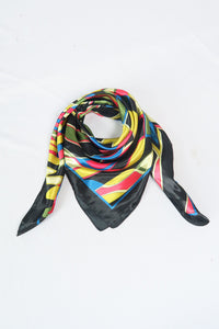 ผ้าพันคอซาตินแบบสี่เหลี่ยม - Satin Square Silk Scarf