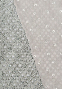 ผ้าพันคอปักลายผสมลายถัก - Shawl Lace Embroidered Scarf
