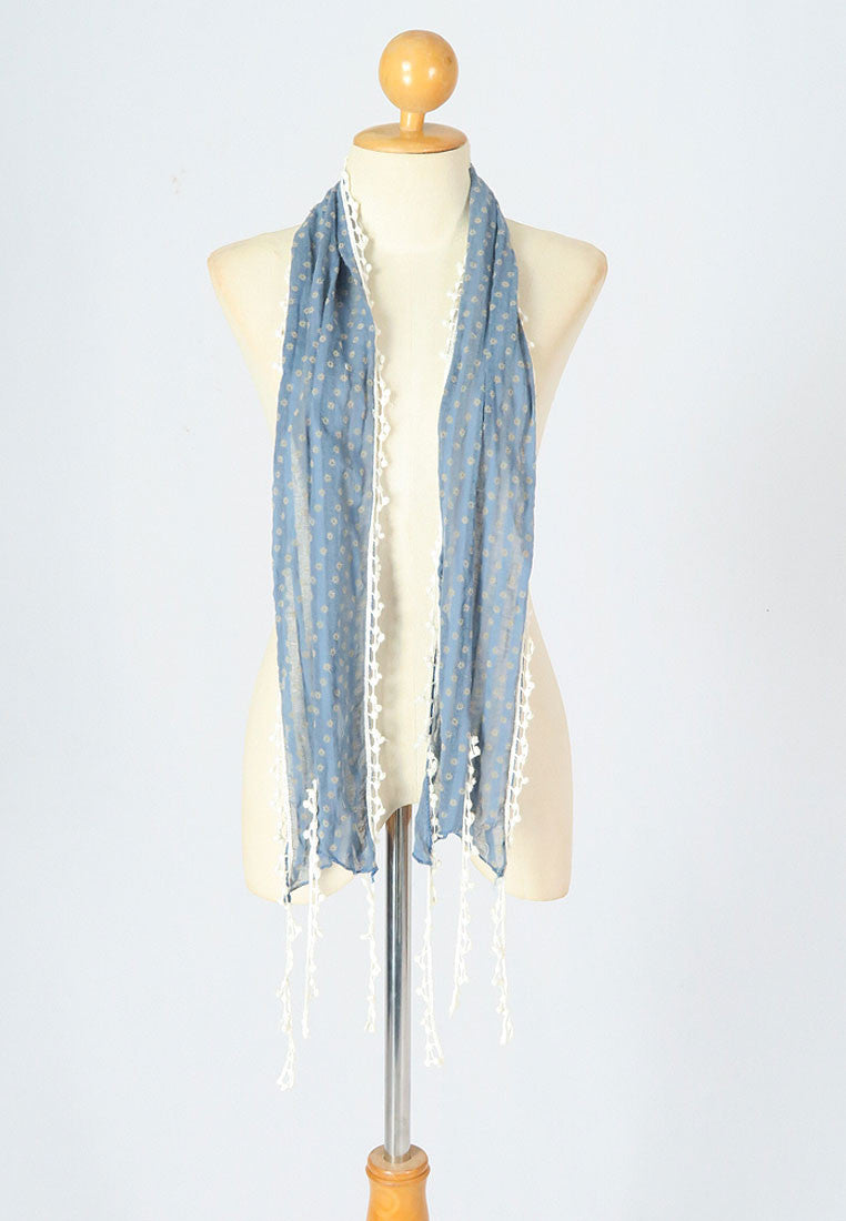 ผ้าพันคอแต่งพู่ลูกไม้ - Tassel Leafy Lace Scarf