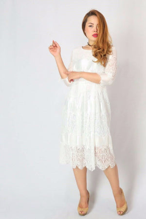 เดรสลูกไม้  -  Premium Lace Dress