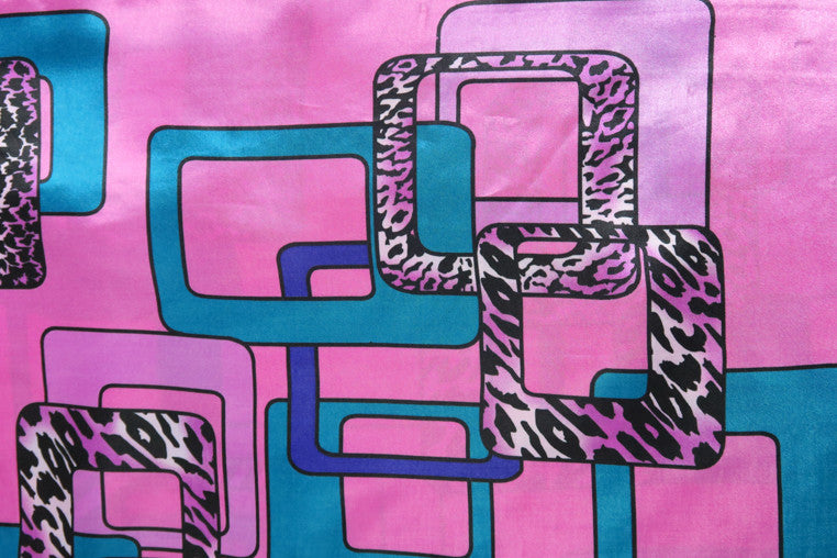 ผ้าพันคอซาตินแบบสี่เหลี่ยม - Satin Square Silk Scarf