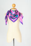 ผ้าพันคอซาตินแบบสี่เหลี่ยม - Satin Square Silk Scarf