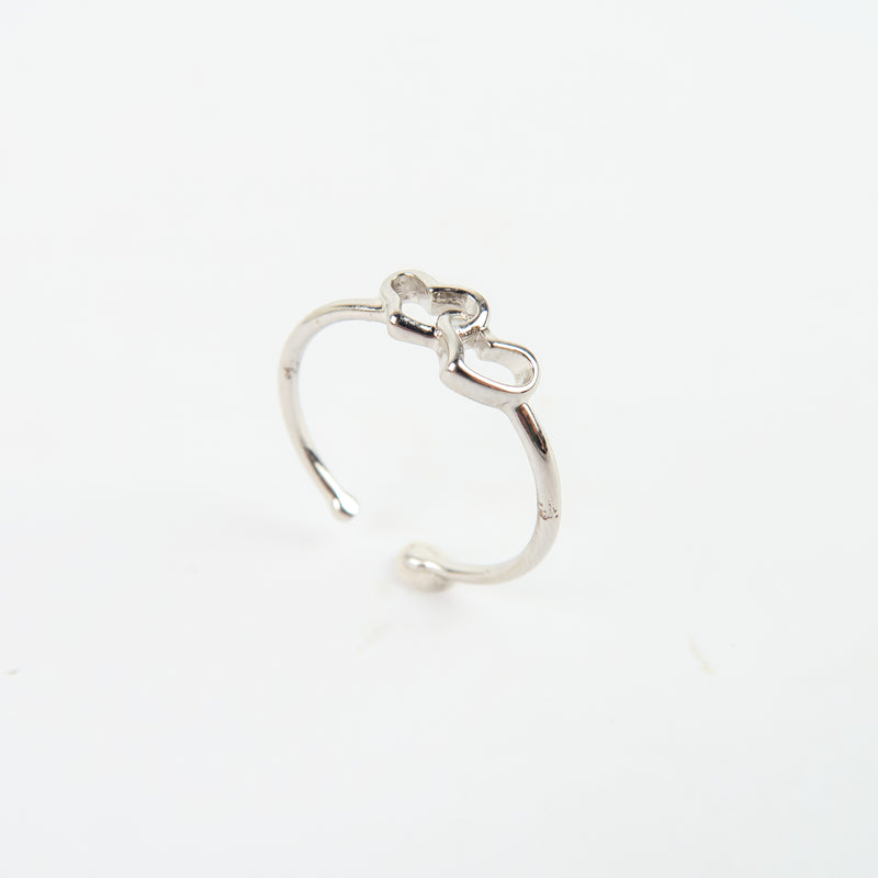 แหวนสแตนเลสสตีลเรียบหรู มีสไตล์ แหวนแฟชั่นผู้หญิง - No.5101