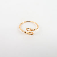 แหวนสแตนเลสสตีลเรียบหรู มีสไตล์ แหวนแฟชั่นผู้หญิง - No.5147