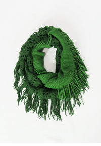 ผ้าพันคอไหมพรมทรงอินฟินิตี้ทูโทน - Warm Knit Infinity Scarf With Tassels