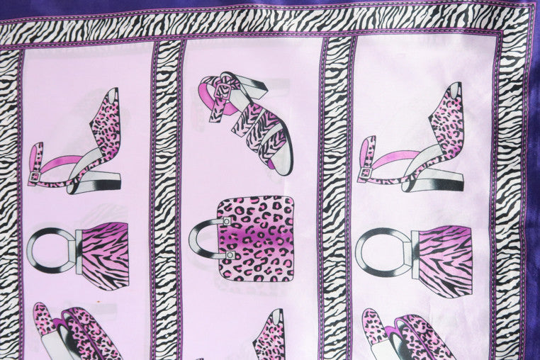 ผ้าพันคอซาตินแบบสี่เหลี่ยม - Satin Square Silk Scarf