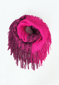 ผ้าพันคอไหมพรมทรงอินฟินิตี้ทูโทน - Warm Knit Infinity Scarf With Tassels