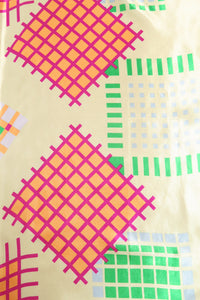 ผ้าพันคอซาตินแบบสี่เหลี่ยม - Satin Square Silk Scarf