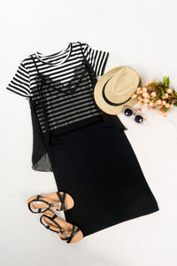 เดรสคอกลมลายริ้ว - Mini Dress