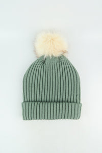 หมวกไหมพรมทรงยาวแต่งปอม -  Bean wool hat he's here Sunday