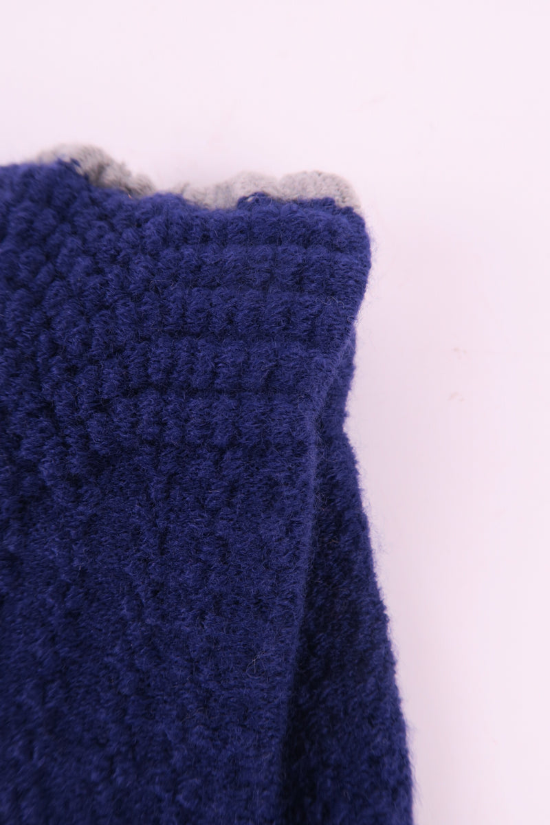 ถุงมือไหมพรมแต่งระบายที่ข้อมือ - Knitted Gloves