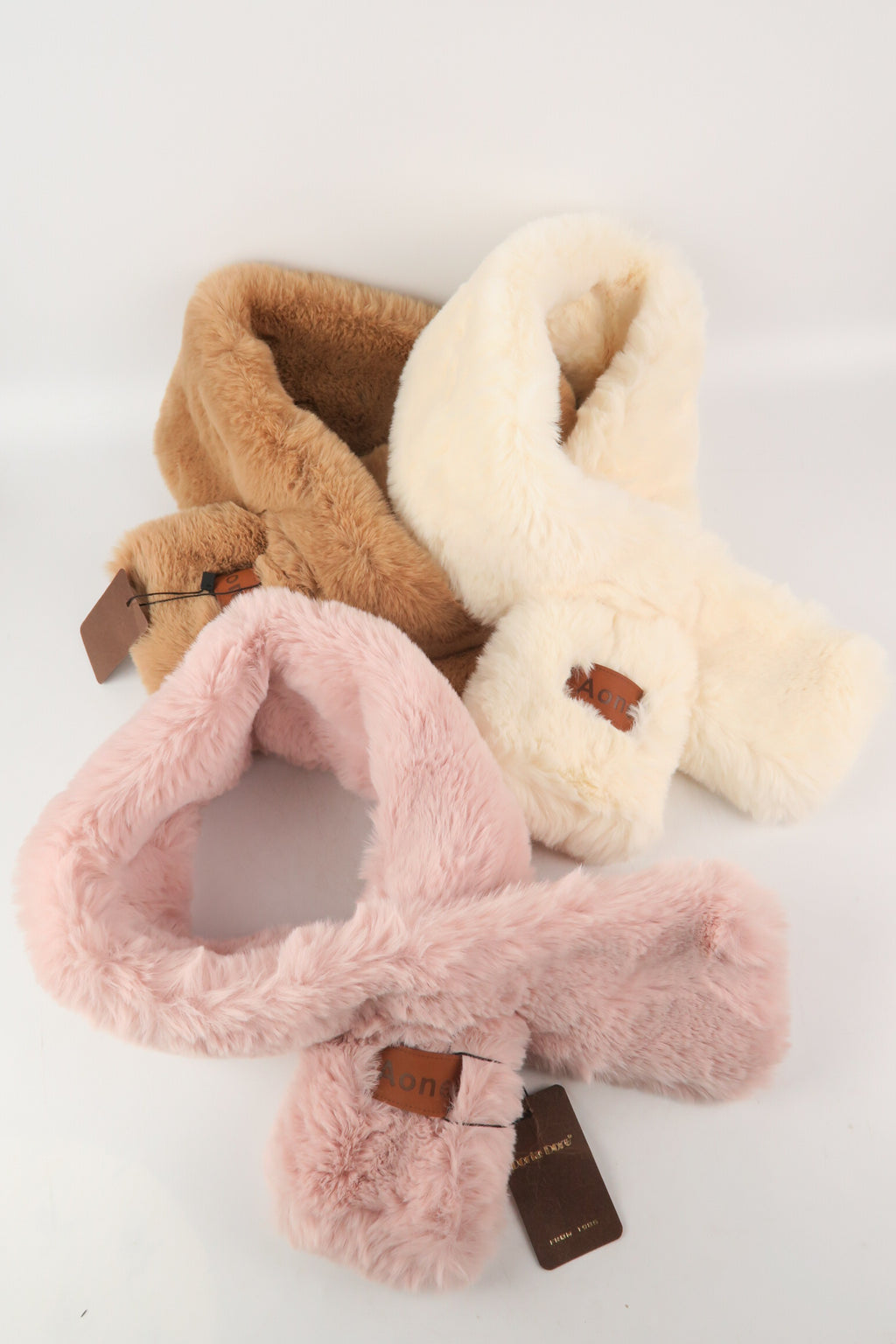 ผ้าพันคอขนกระต่าย - Rabbit Fur Scarf