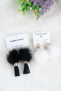 ต่างหู แต่งพู่ห้อย - Drop Earrings