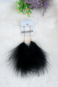 ต่างหูห้อยระย้า เเต่งพู่ - Drop Earrings